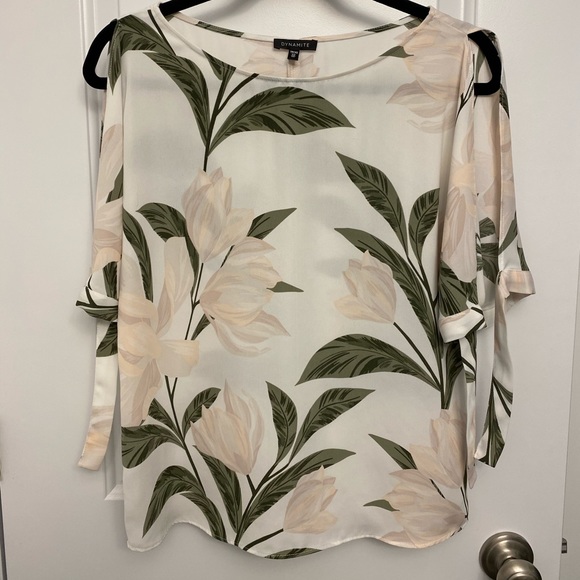 Dynamite Tops - Floral cold shoulder blouse